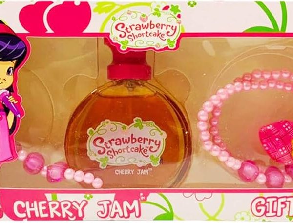 gift set strawberry shortcake